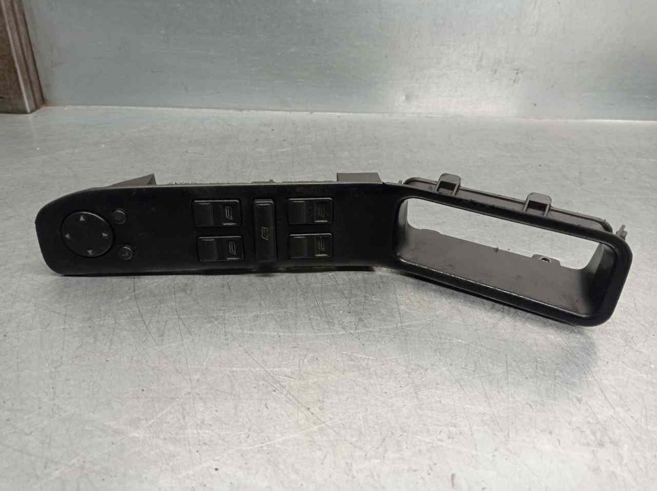 AUDI 90 B3 (1987-1991) Priekinių kairių durų langų pakėlimo mygtukai 4A0959855A 19798447
