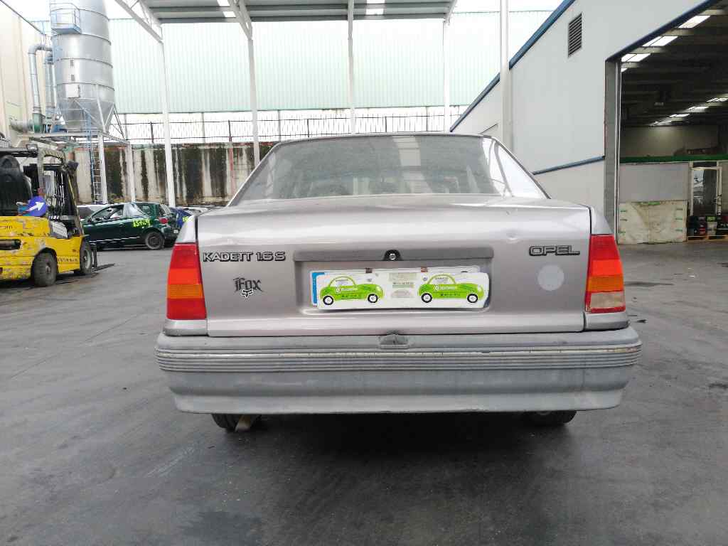 OPEL Kadett E (1984-1993) Rear Bumper GRISTEXTURADO, 4PUERTAS 24116390