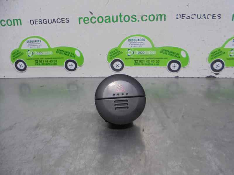 RENAULT X-Trail T30 (2001-2007) Hazard button NILES,NILES+06016 19649382