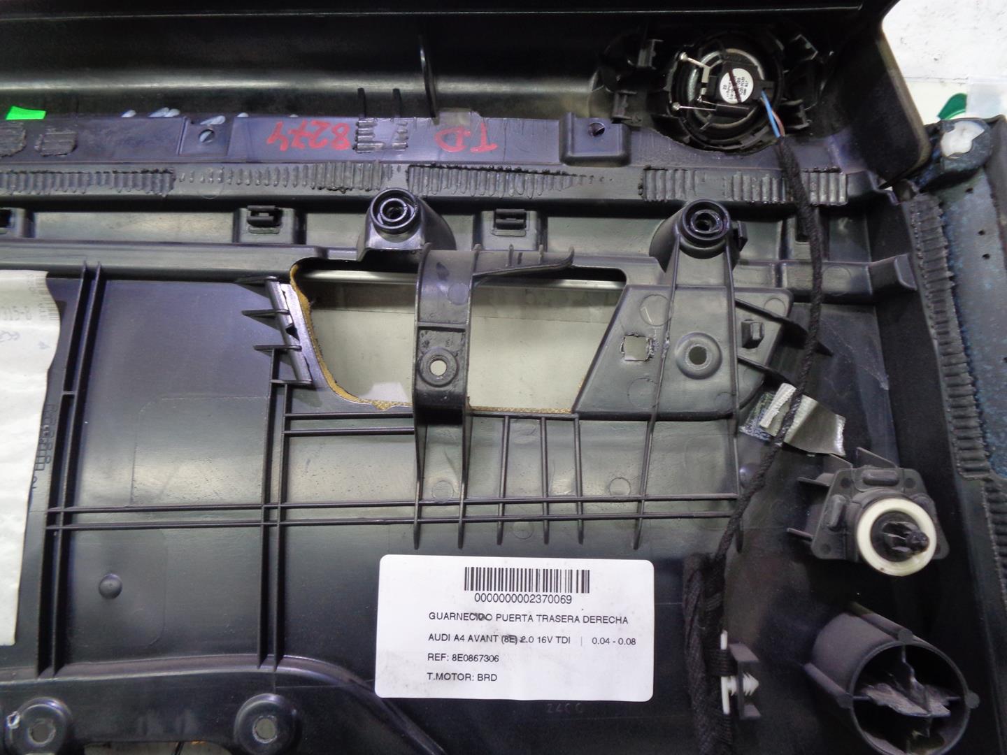 AUDI A4 B6/8E (2000-2005) Rear Right Door Panel 8E0867306 21691817