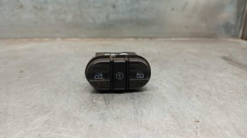 FORD Galaxy 1 generation (1995-2006) Front Right Door Window Switch 7M0959855 19711506