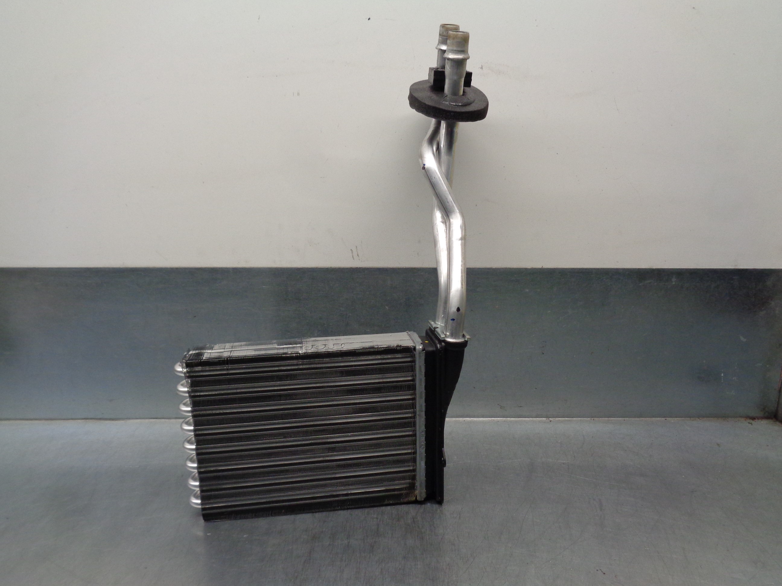 PEUGEOT 208 Peugeot 208 (2012-2015) Radiateur de climatisation 19771212