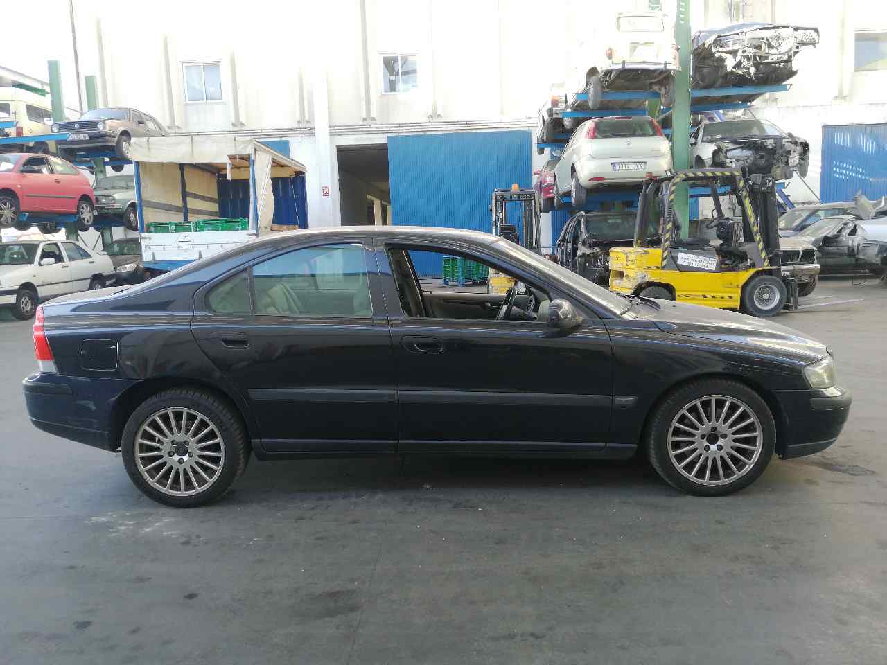 LINCOLN S60 1 generation (2000-2009) Задна лява врата NEGRA, 4PUERTAS, 30796488+ 19823504