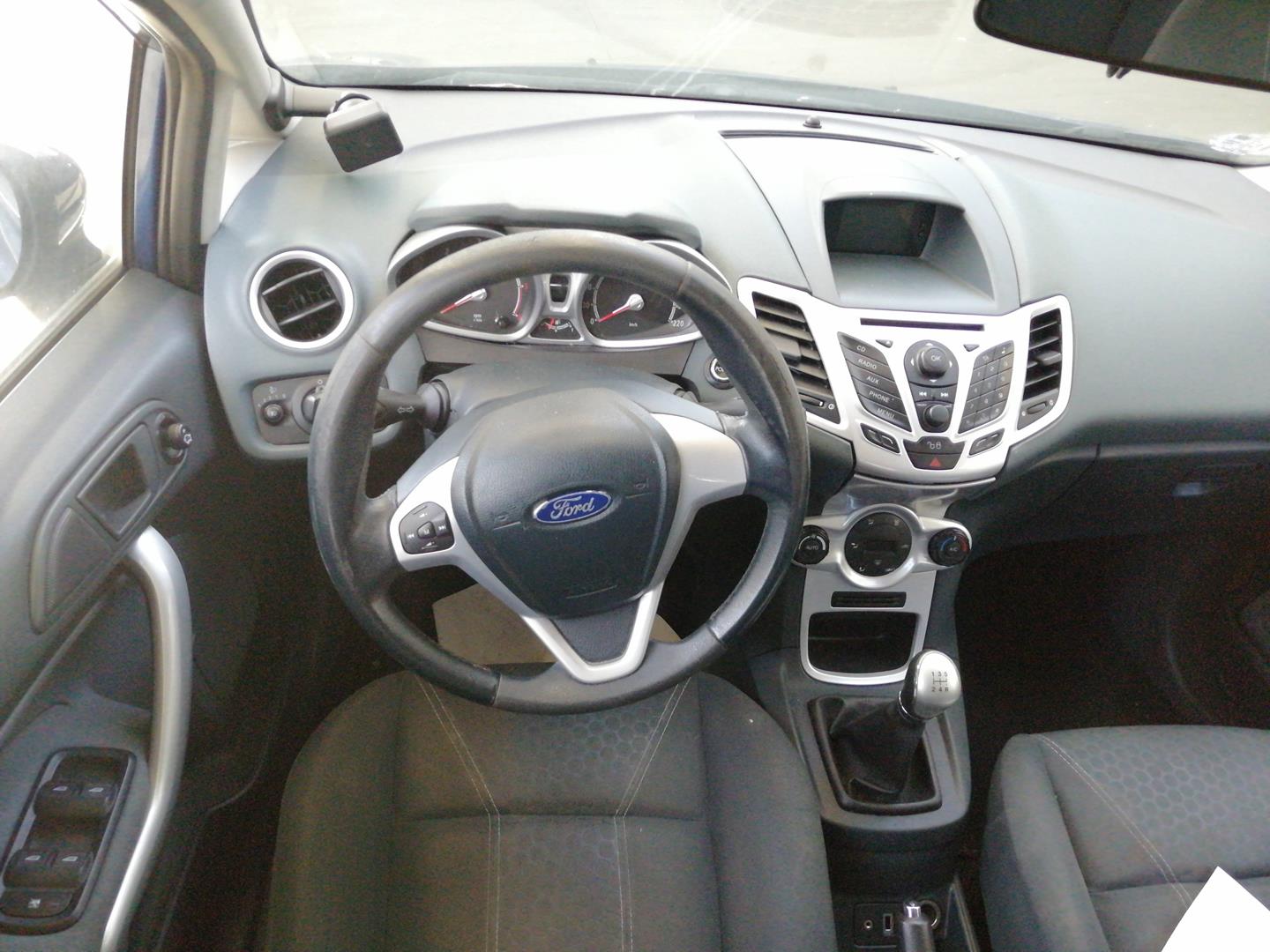 FORD Fiesta 5 generation (2001-2010) Маторчик стеклоподъемника передней правой двери 0130822407, 2PINES, 5PUERTAS 21726481