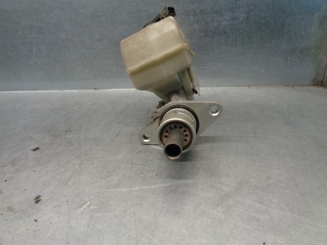 VOLVO C70 1 generation (1997-2005) Brake Cylinder 8602305, 9203845 19782154