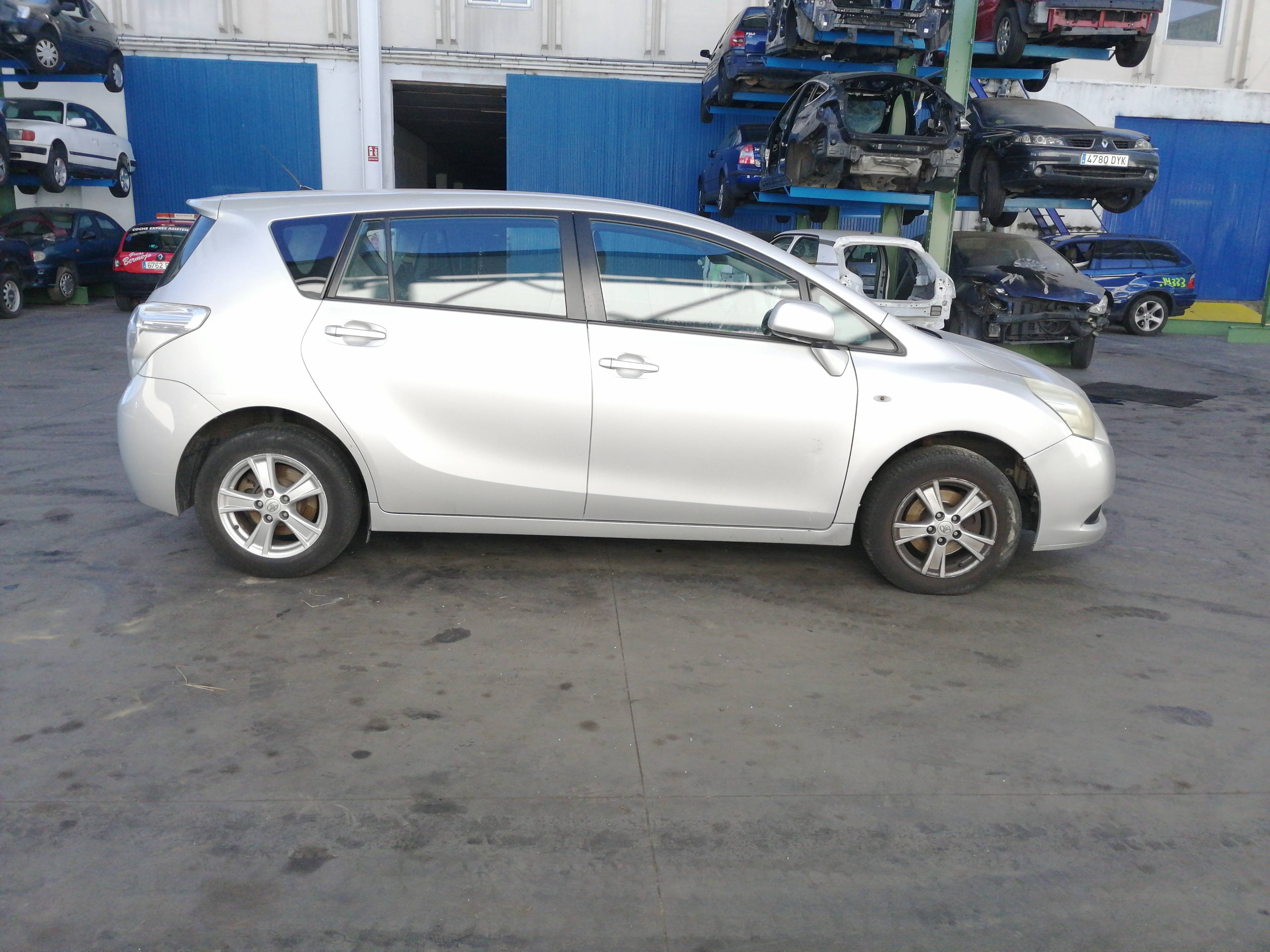 TOYOTA Verso 1 generation (2009-2015) Наружная ручка передней левой двери 6925005901+ 19779349