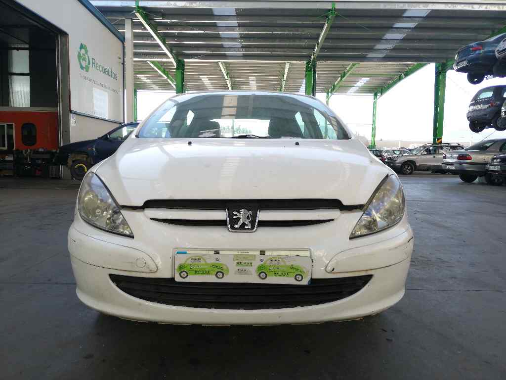 PEUGEOT 307 1 generation (2001-2008) Radiatora reste +DEFIBRACONCERRADURA 19746466