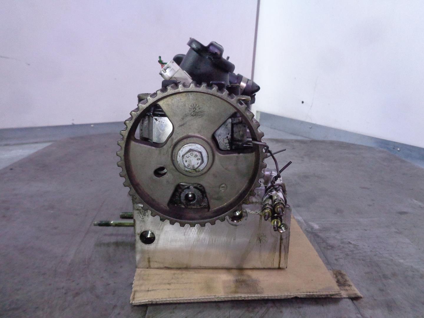 CITROËN Xsara 1 generation (1997-2004) Engine Cylinder Head 9633750210, 0200GN, 0200GE 21623414