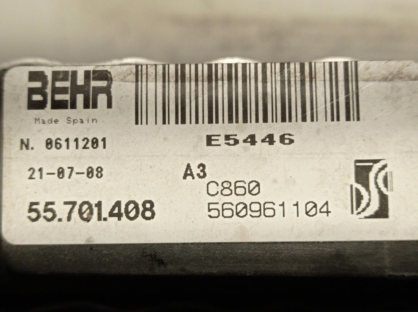 OPEL Corsa D (2006-2020) Охлаждающий радиатор 55701408, E5446, BEHR 23754238