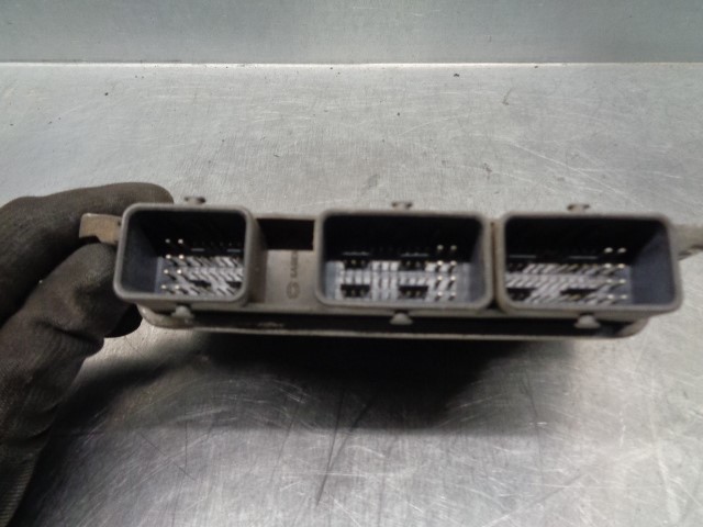 ROVER Megane 2 generation (2002-2012) Engine Control Unit ECU 8200283924,8200242405+ 19843702