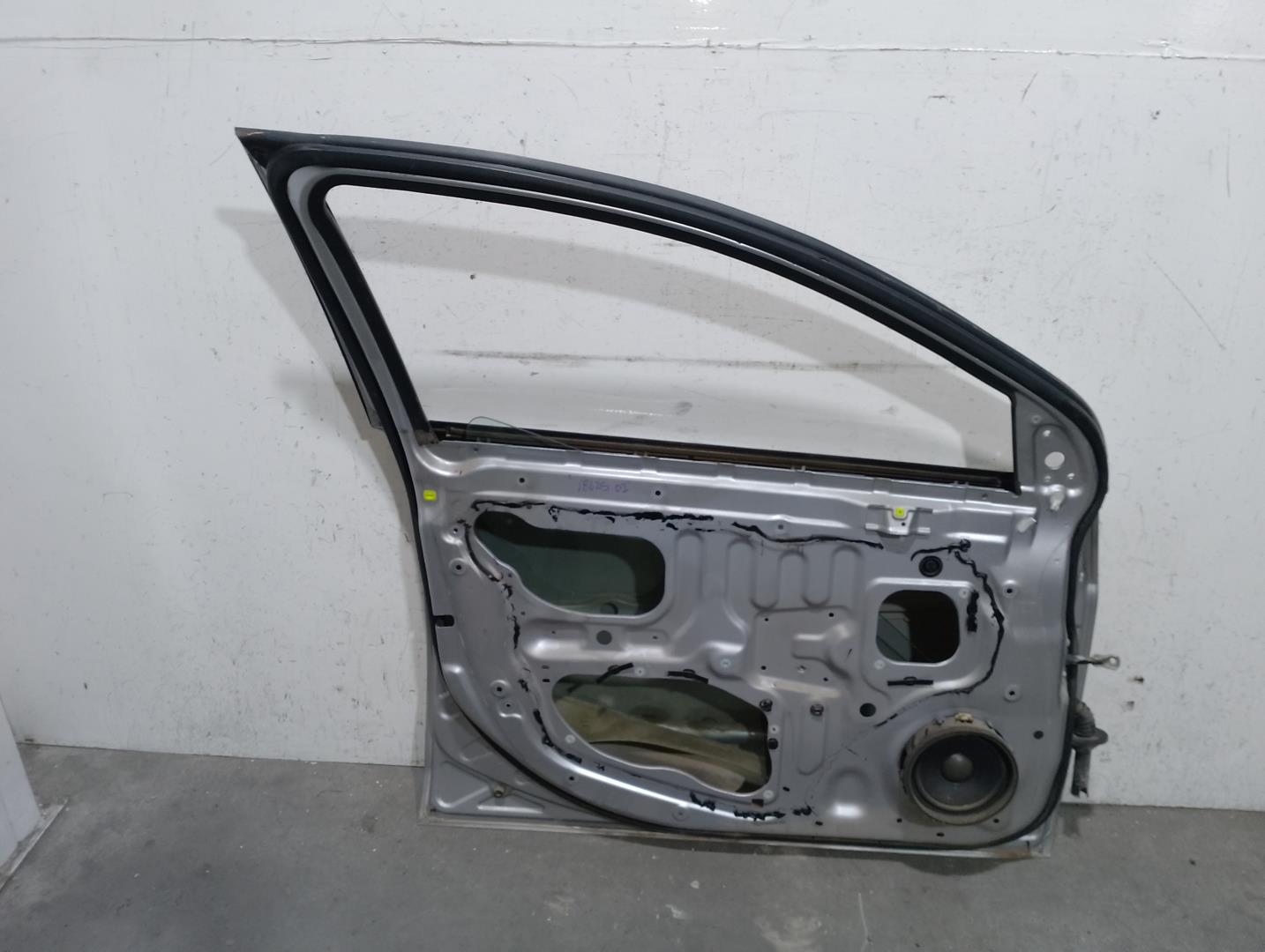 MITSUBISHI Lancer IX (2000-2010) Porte avant gauche 5700A557, GRIS 21722970