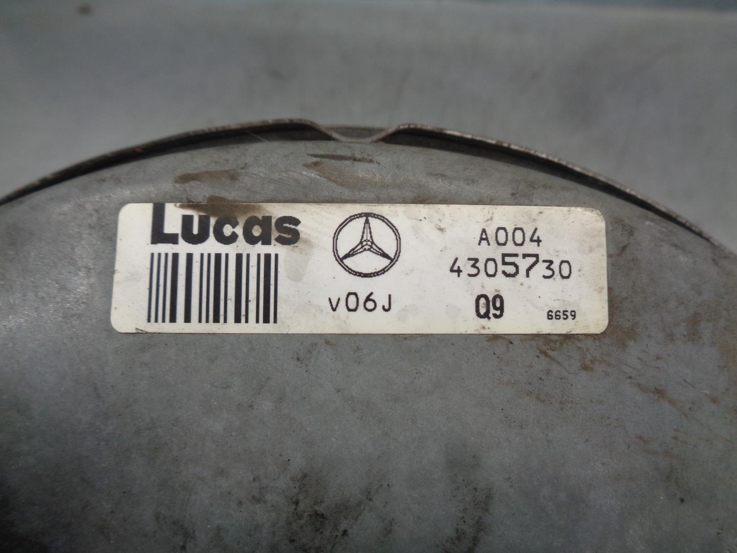 MERCEDES-BENZ C-Class W202/S202 (1993-2001) Stabdžių pūslė A0044305730, A0044307530, LUCAS 22780612