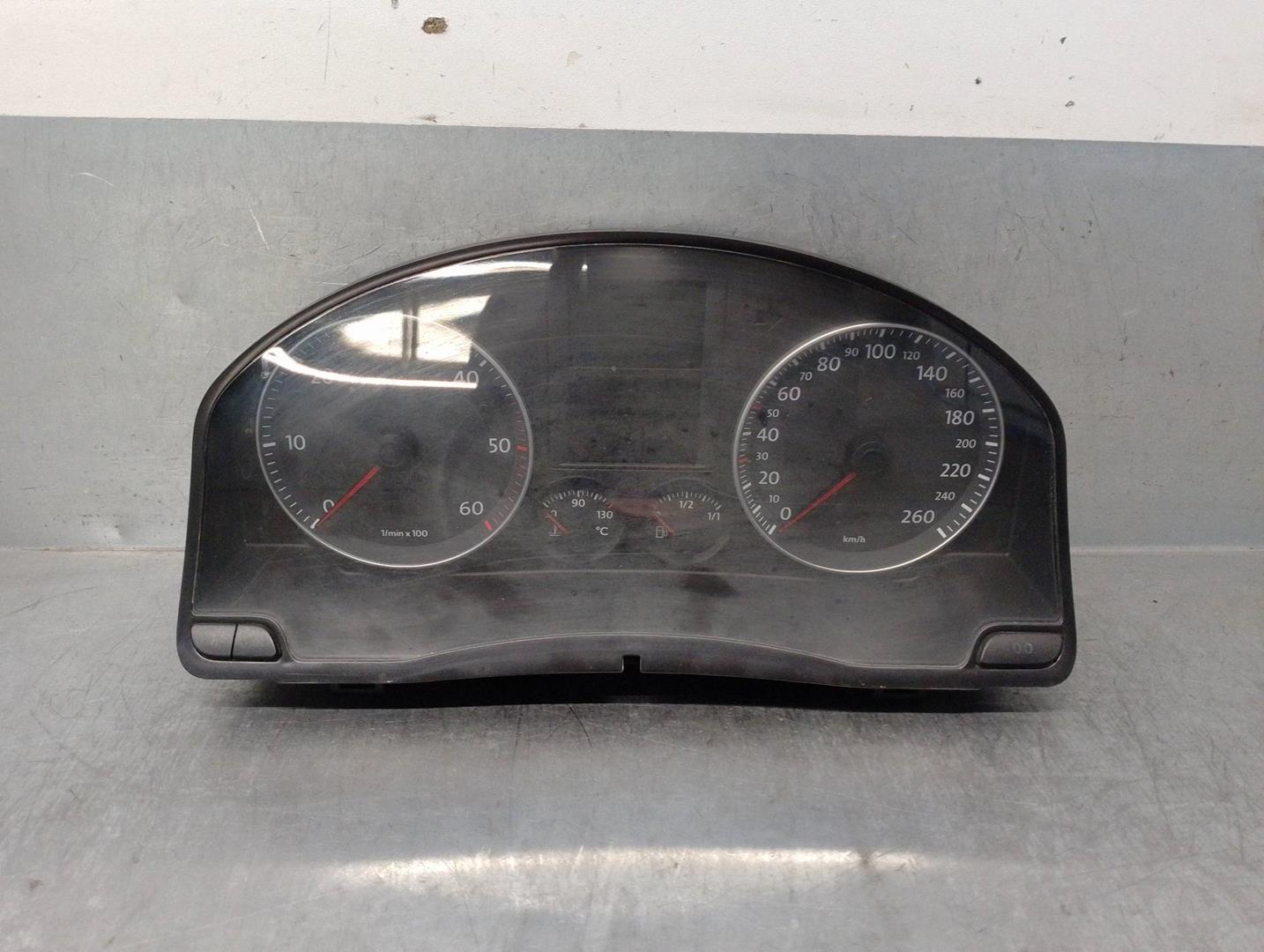 VOLKSWAGEN Golf 5 generation (2003-2009) Speedometer 1K0920850L 24157335