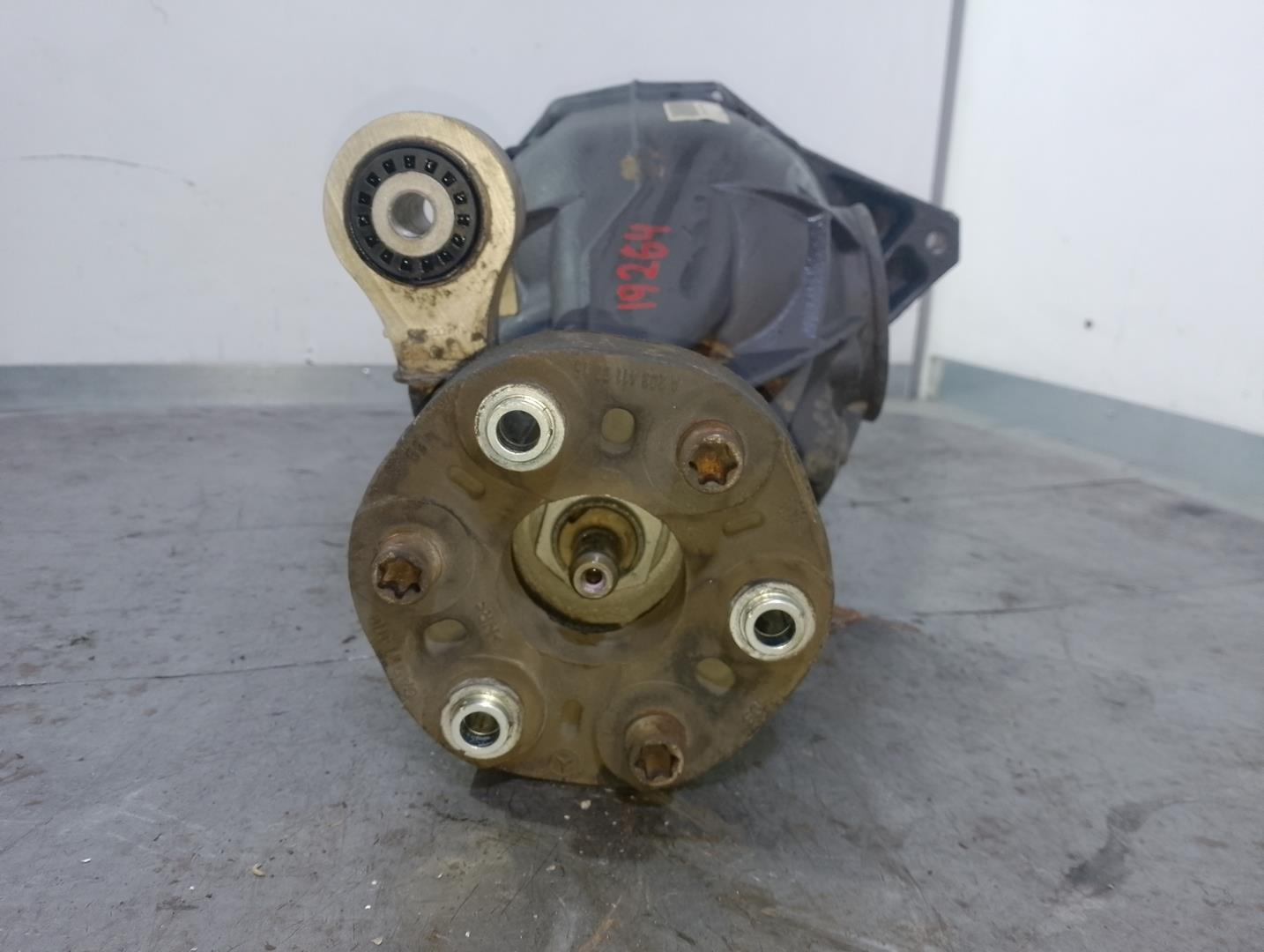 MERCEDES-BENZ C-Class W204/S204/C204 (2004-2015) Rear Differential A2093510205,A2073500314 22778134