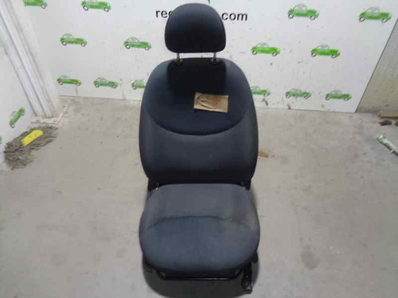 RENAULT Yaris 1 generation (1999-2005) Front Right Seat 3PUERTAS 19693870