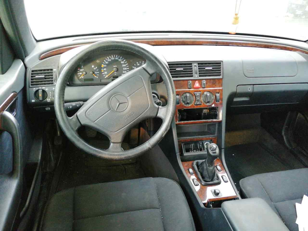 ROVER C-Class W202/S202 (1993-2001) Lève-vitre de porte avant gauche 4PUERTAS, 4PUERTAS+2PINES 19836267