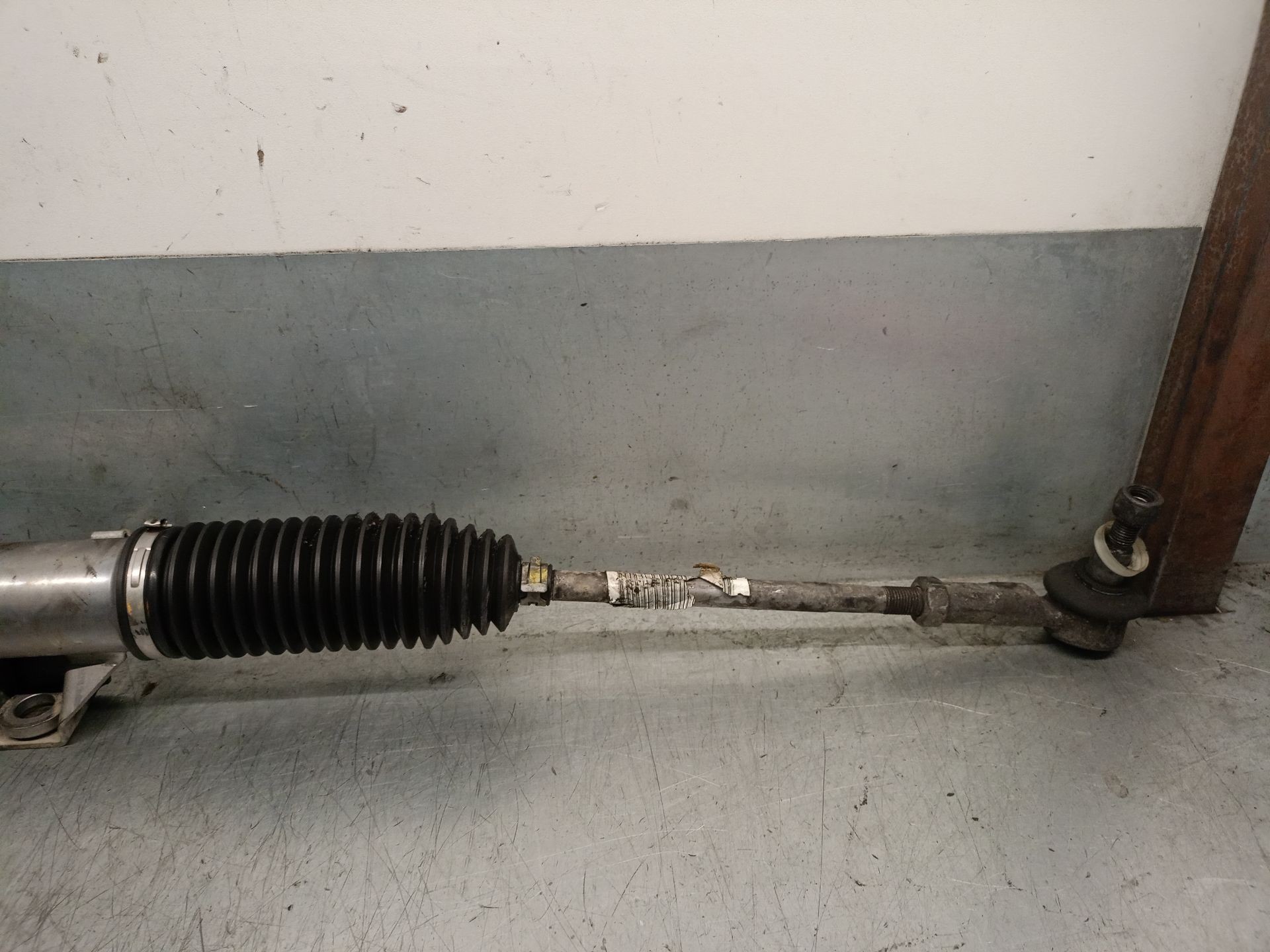 Steering rack RH02 1401381380 de Fiat Scudo autobús (270_, 272_) 2010-2016 128 CV - pieza usada