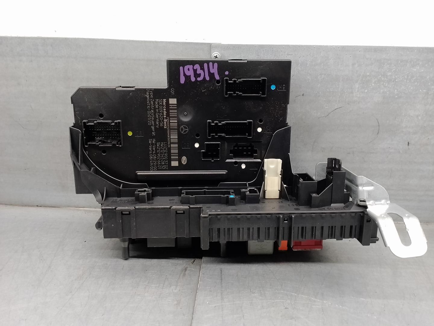 MERCEDES-BENZ E-Class W212/S212/C207/A207 (2009-2016) Fuse Box 2129003702, 5DK00962056, HELLA 22778099