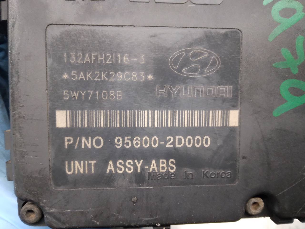 HYUNDAI Elantra XD (2000-2010) ABS pumppu 589202D300, BH60101300 24216490