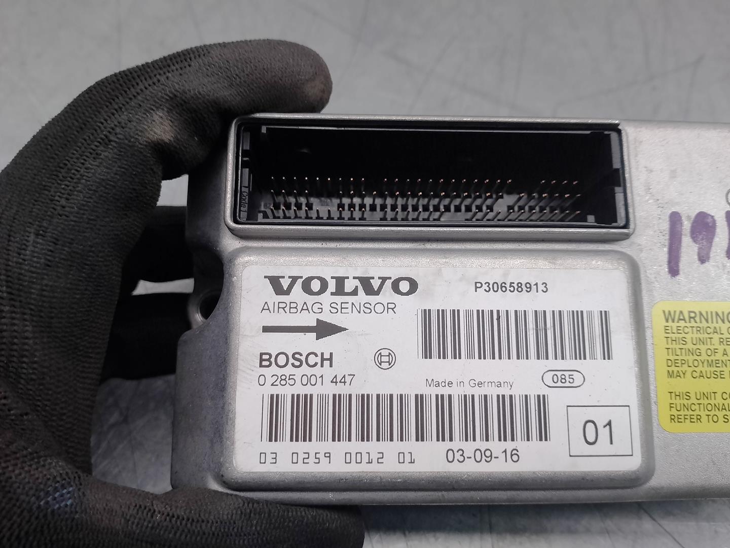 VOLVO XC90 1 generation (2002-2014) Блок SRS P30658913, 0285001447 24203921
