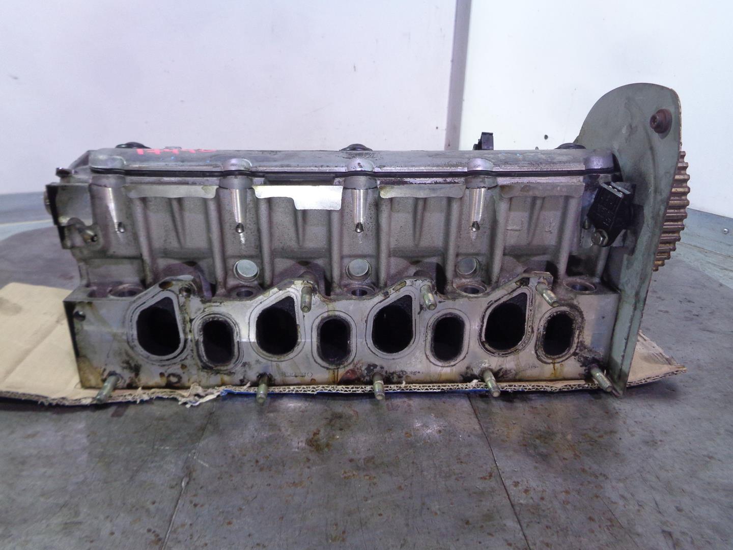 RENAULT Megane 2 generation (2002-2012) Engine Cylinder Head 7701478571, 7700111609, 7711497322 21703047