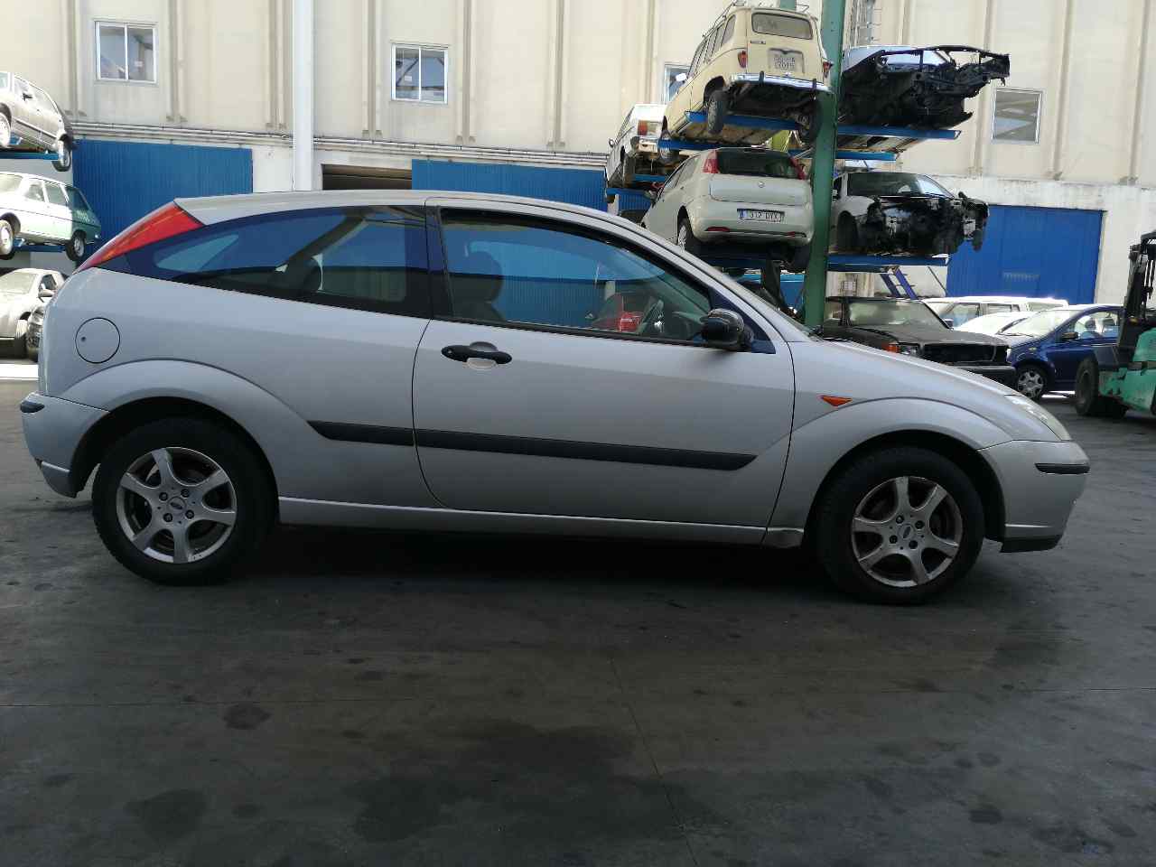 PEUGEOT Focus 1 generation (1998-2010) Išsiplėtimo bakelis 98AB8K218AK 19811088