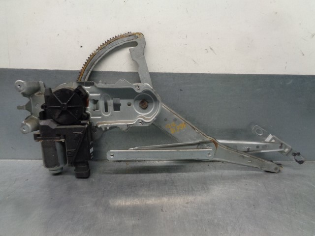 RENAULT Corsa C (2000-2006) Front Right Door Window Regulator 3PUERTAS,3PUERTAS+6PINES 19846451