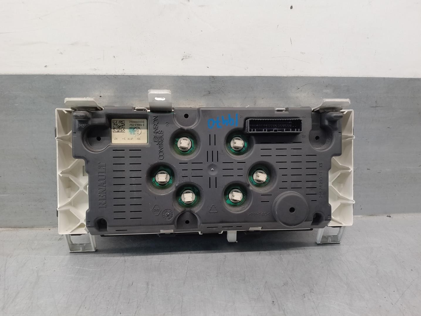 RENAULT Modus 1 generation (2004-2012) Speedometer 8200418023, NS0039032, JHONSONCONTROLS 24205102