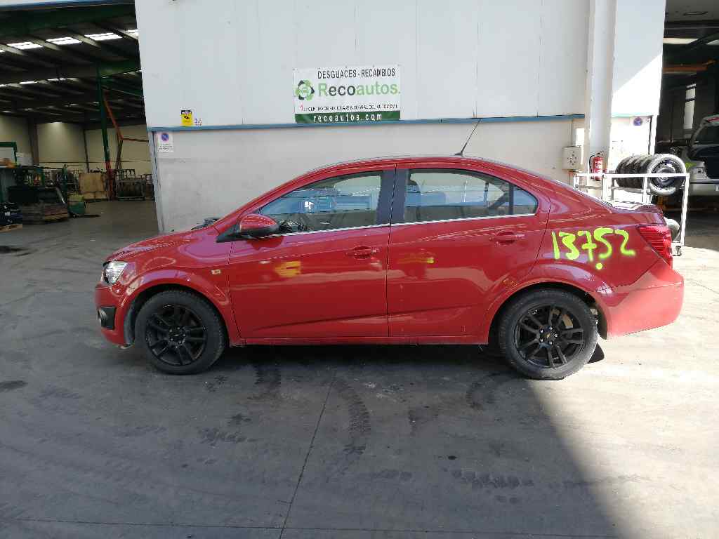 CHEVROLET Aveo T300 (2011-2020) Кнопка стеклоподъемника передней правой двери 95460076+ 19757847