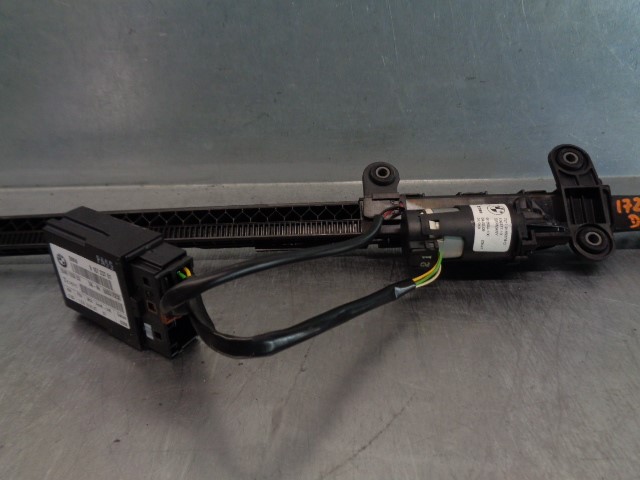 BMW 3 Series E90/E91/E92/E93 (2004-2013) Front Right Seatbelt 72119165378, 9167237, 5PUERTAS 19883249