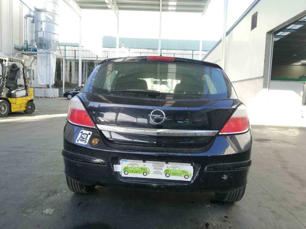 OPEL Astra J (2009-2020) Переднее стекло +43R000305 19795527