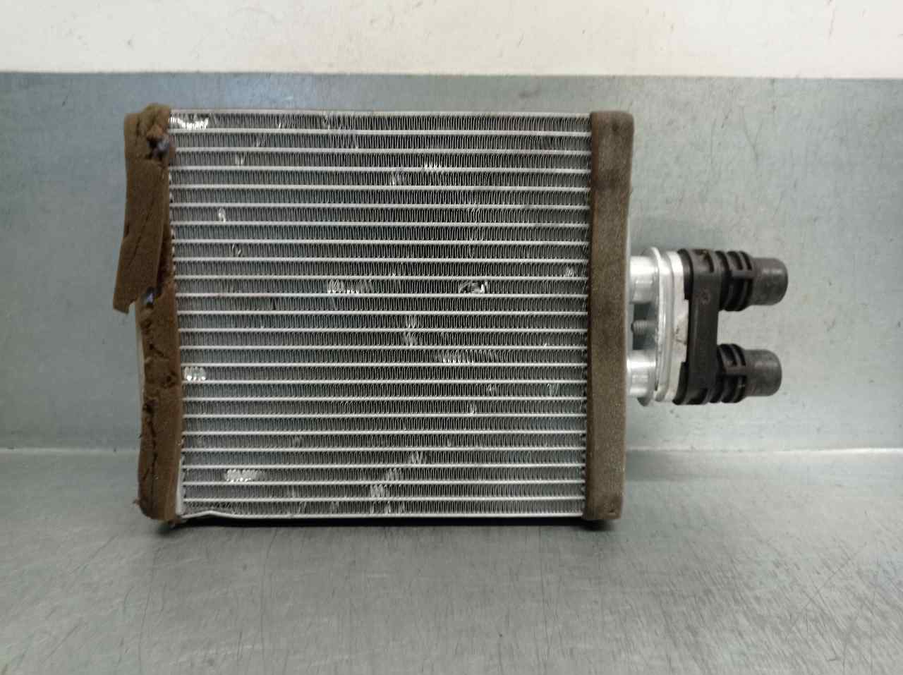 SKODA Yeti 1 generation (2009-2018) Air Con Radiator 6C0819031, DW795001, BEHR 21134469