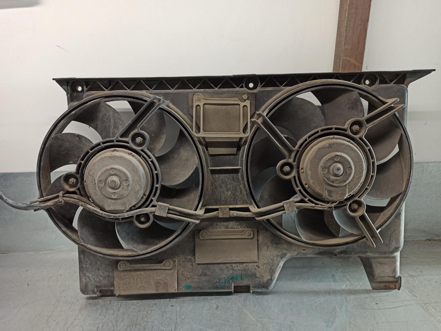 AUDI 80 B3 (1986-1992) Difūzoriaus ventiliatorius 893121207G 24141735