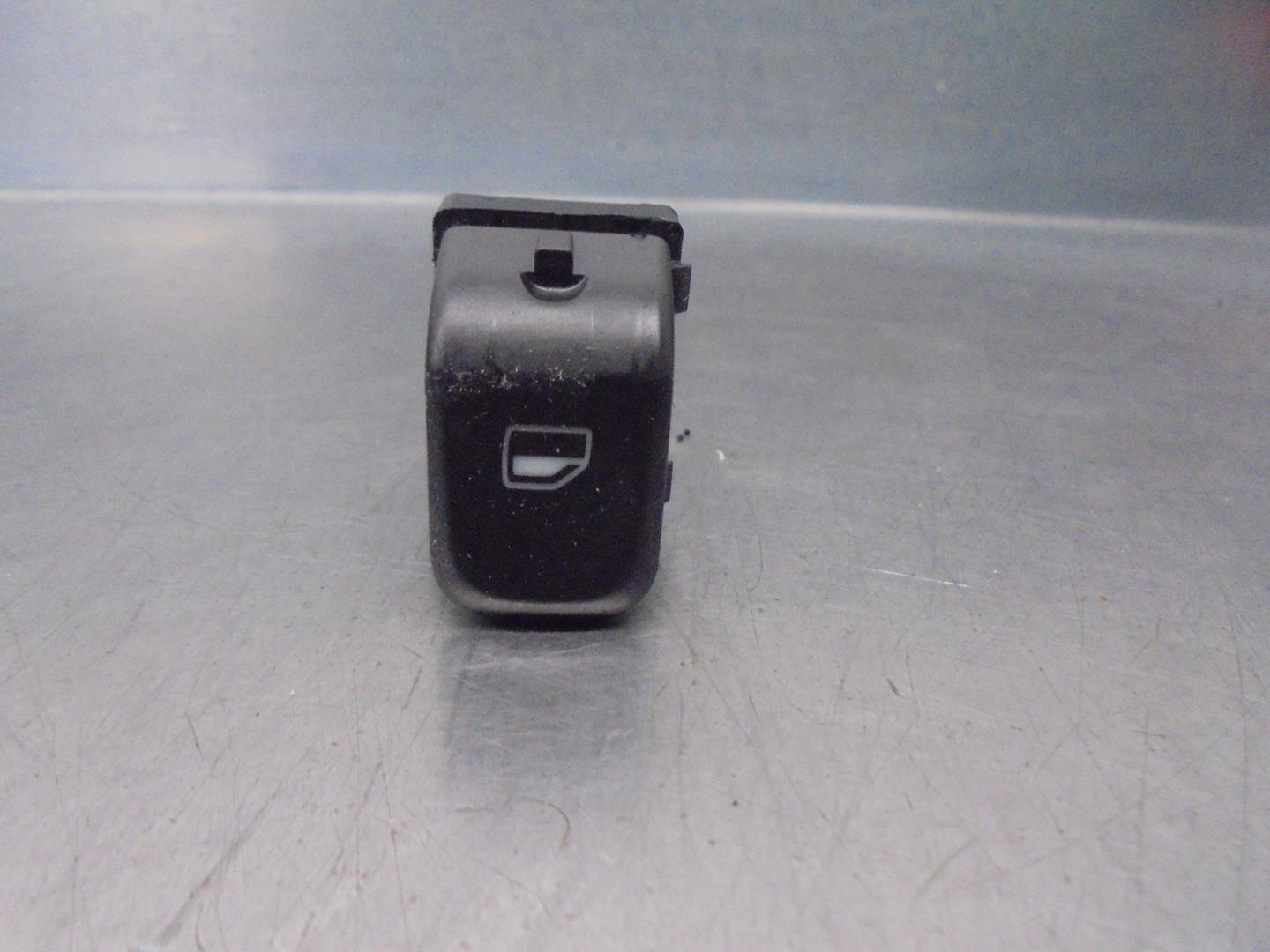 AUDI A4 B8/8K (2011-2016) Кнопка стеклоподъемника задней правой двери 8K0959855A 24170948
