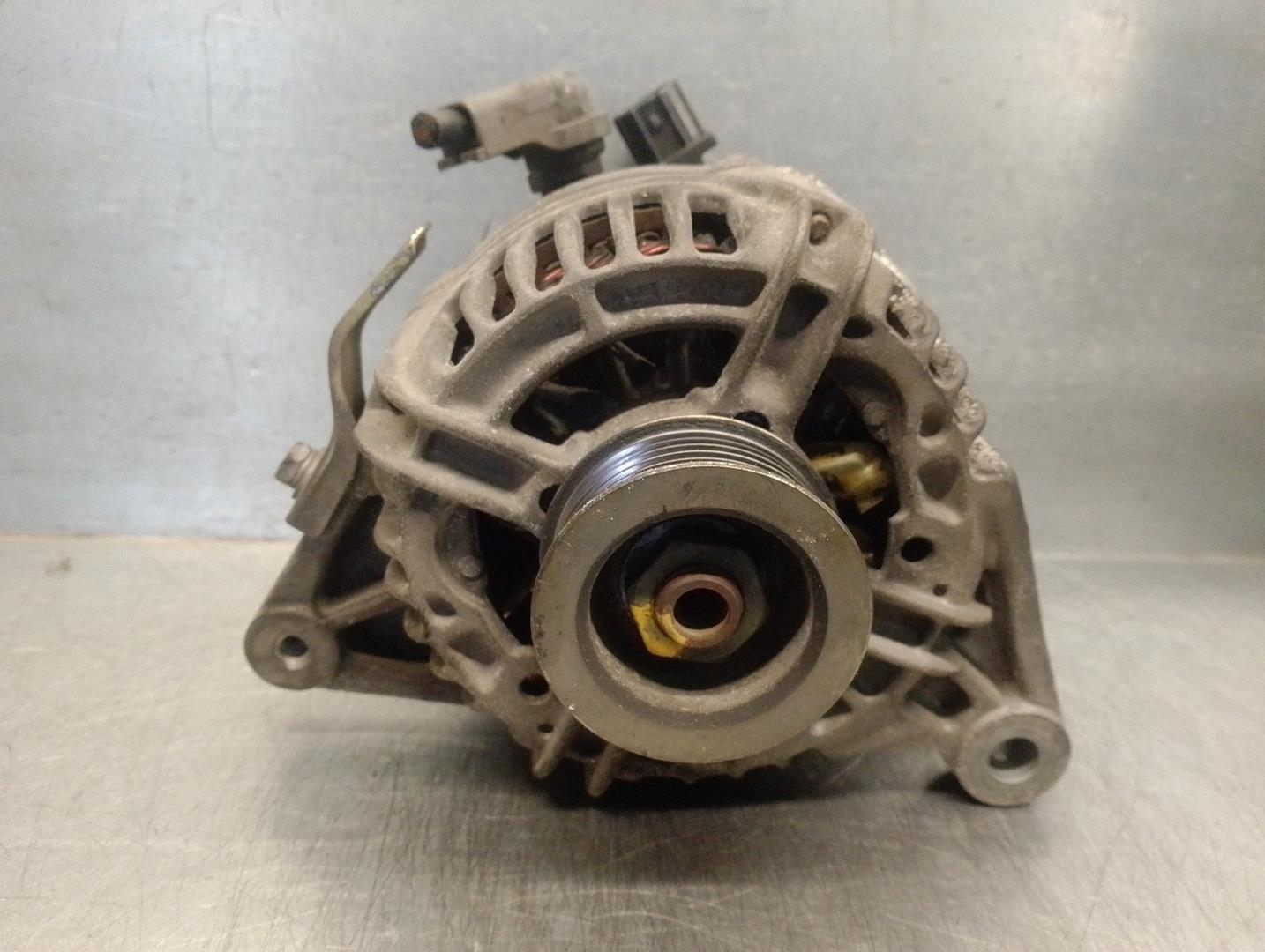 TOYOTA Avensis 1 generation (1997-2003) Alternator 270600D030A,0124315024 24159624