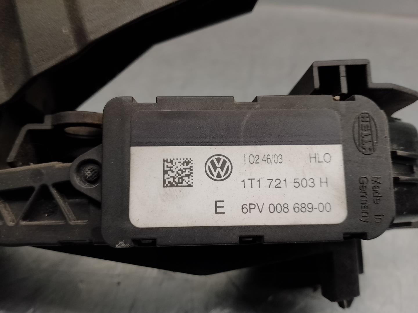 VOLKSWAGEN Touran 1 generation (2003-2015) Другие кузовные детали 1T1721503H,6PV00868900,HELLA 24161920