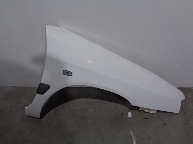 OPEL Xsara 1 generation (1997-2004) Aripa dreapta față BLANCA, 96071169+ 19842256