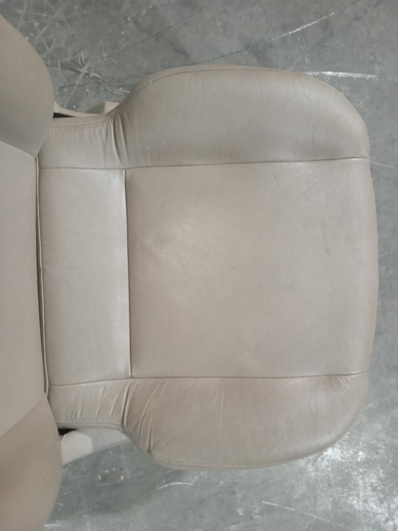 FORD Focus 1 generation (1998-2010) Front Right Seat 4485395, CUEROBEIGE, 5PUERTAS 19891938