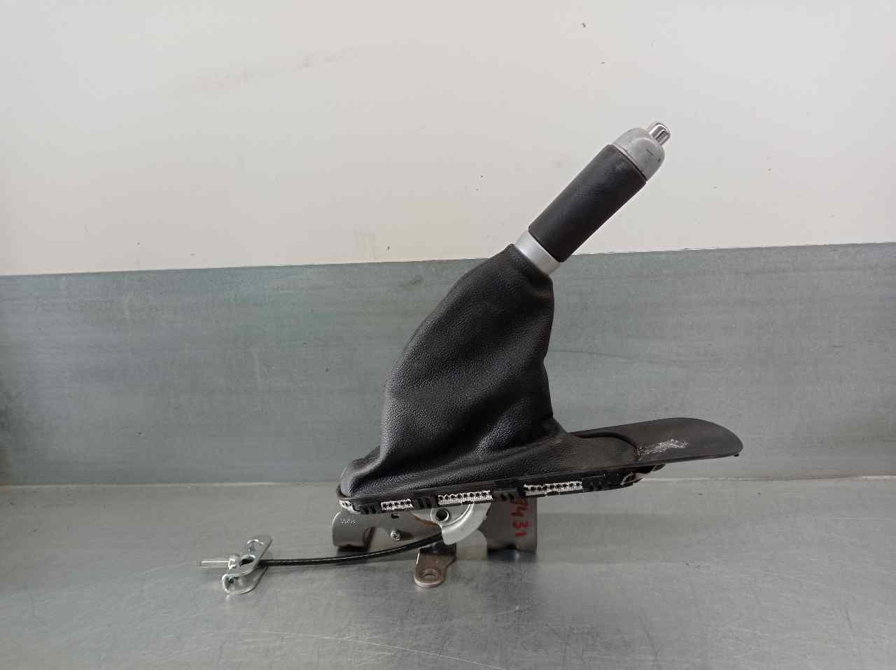 MINI Cooper R56 (2006-2015) Rankinio stabdžio rankena 677481402 20577187