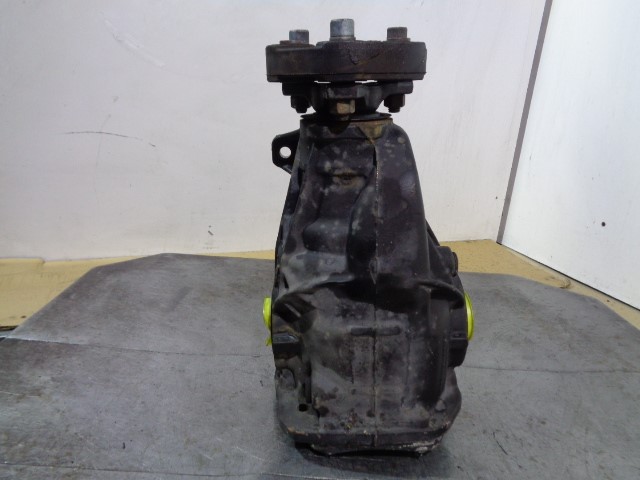 MERCEDES-BENZ C-Class W203/S203/CL203 (2000-2008) Rear Differential 2033510205,2033510008,3.27 19845581