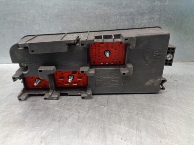 ACURA Vectra C (2002-2005) Fuse Box 519066013, 13144709+ 19776739