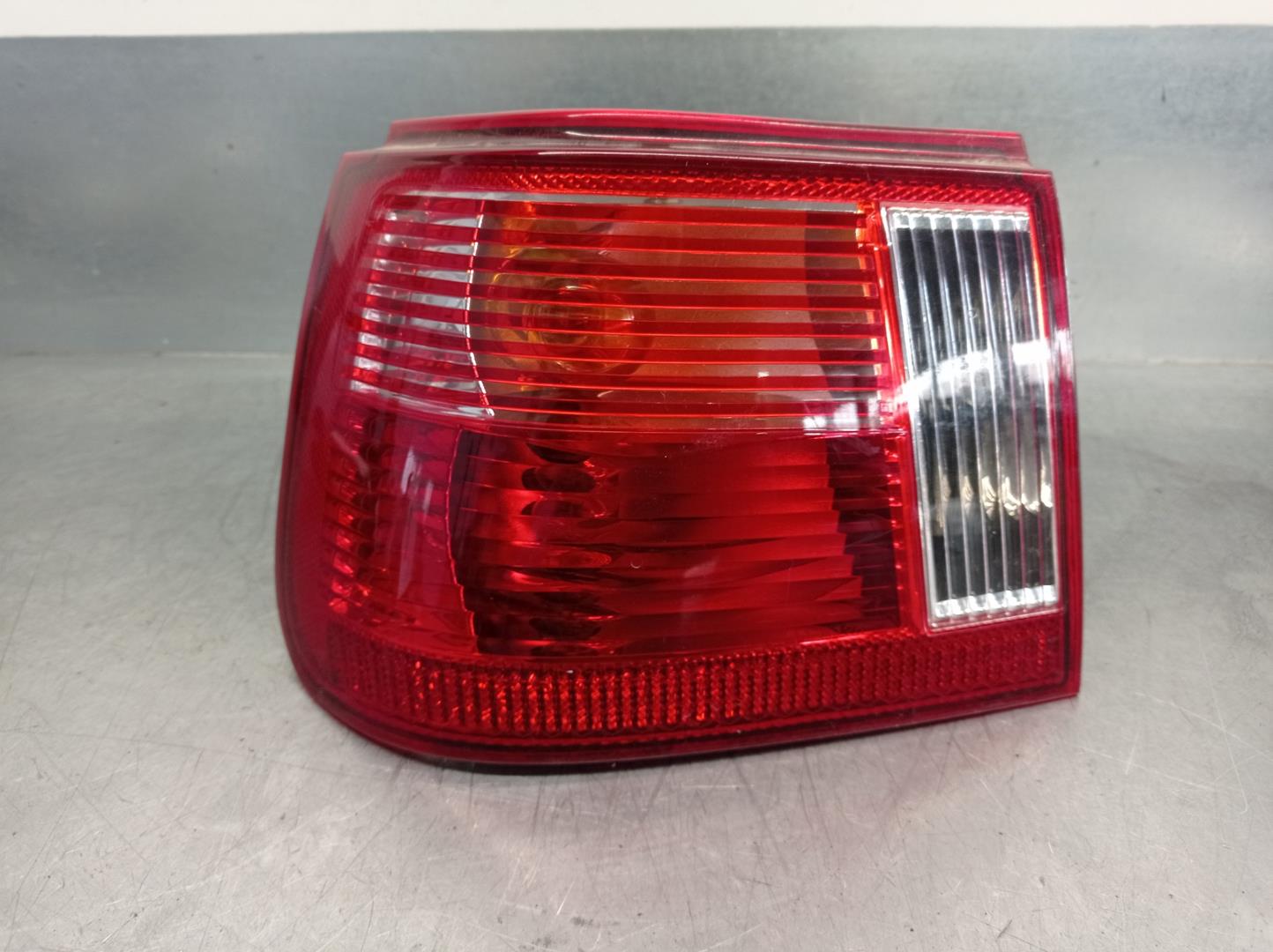 LEXUS Cordoba 1 generation (1993-2003) Rear Left Taillight 3PUERTAS,3PUERTAS+ 19826697