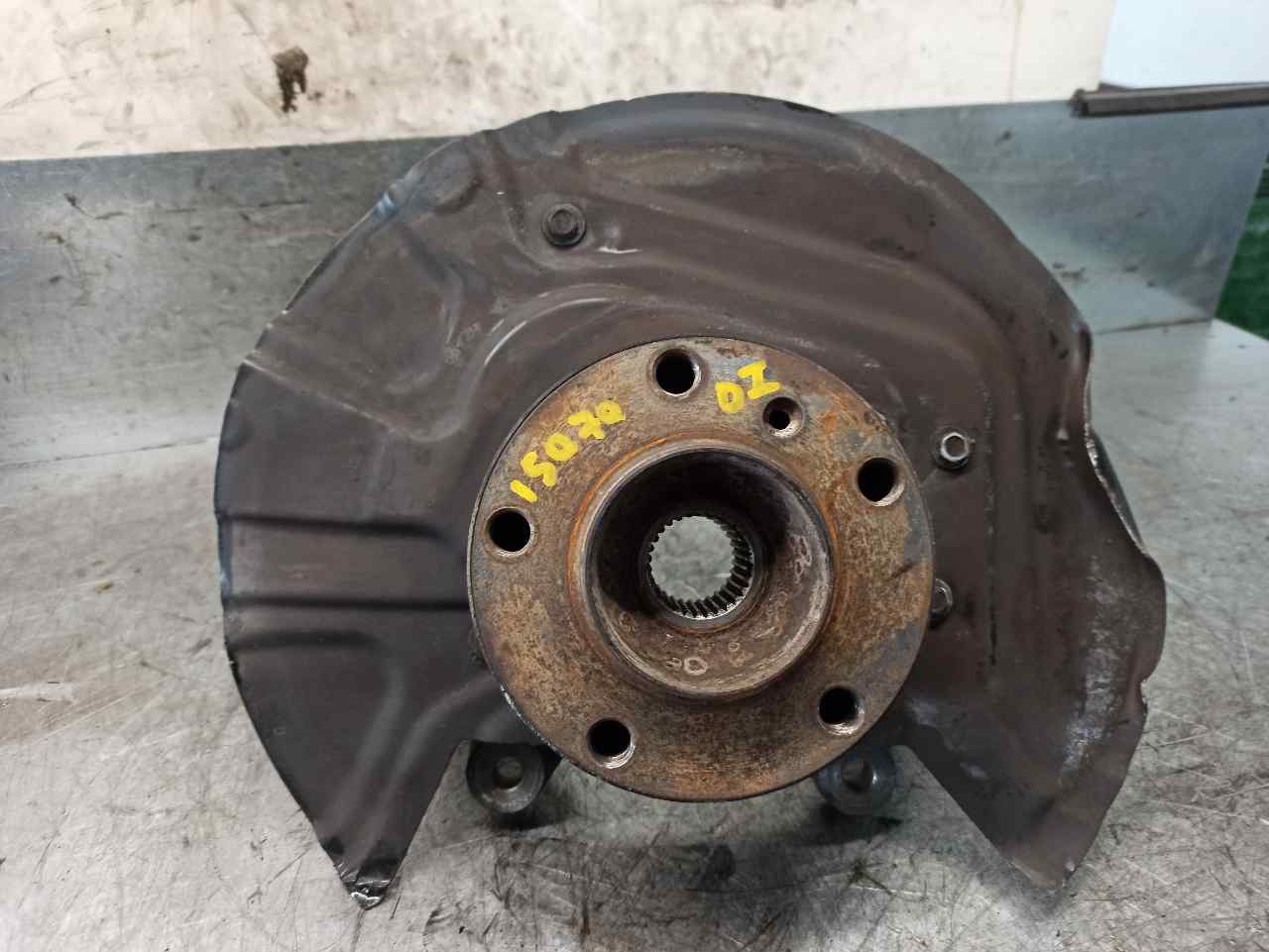 LANCIA X3 E83 (2003-2010) Front Left Wheel Hub 31213412019 19797517