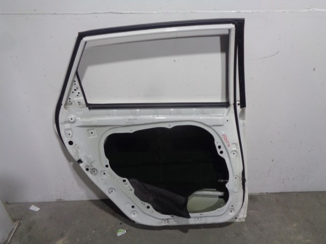 KIA Carens 3 generation (RP) (2013-2019) Rear Left Door 77003A4000, BLANCAROTULADA, 5PUERTAS 19867088