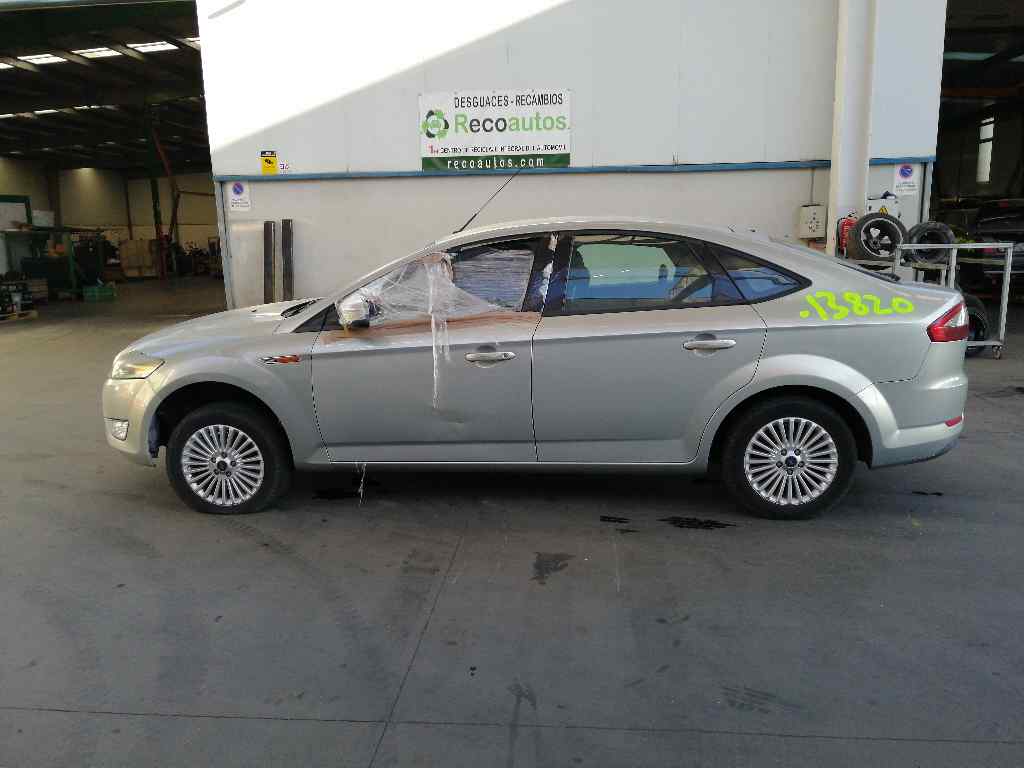 FORD Mondeo 4 generation (2007-2015) A hátsó lökhárító egyéb részei 7S71515C0AC 24118710