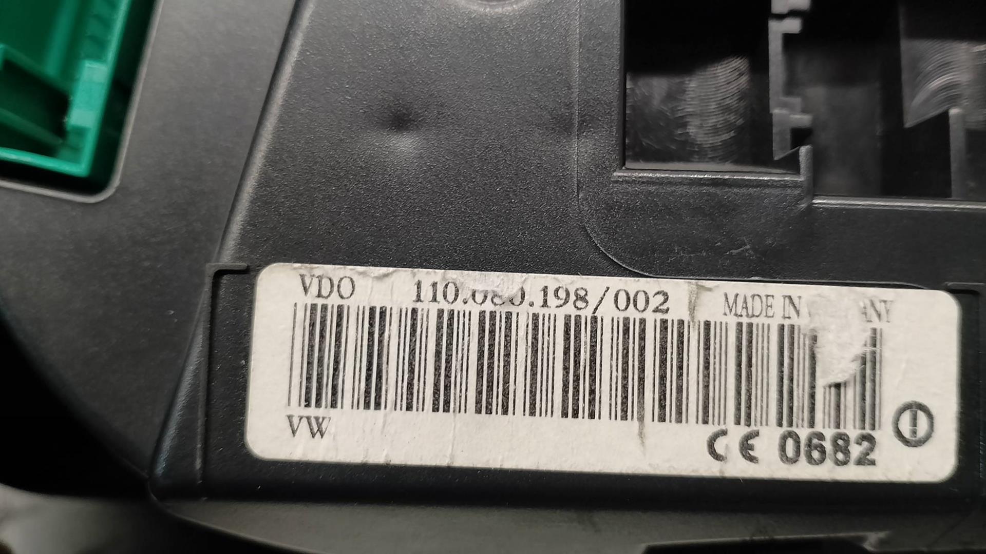 VOLKSWAGEN Passat B5 (1996-2005) Speedometer 3B0920827A,110080198,VD0 24213217