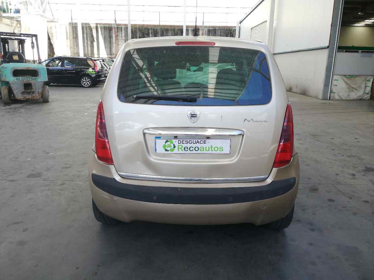 MITSUBISHI Musa 1 generation (2004-2012) Priekšējais labais miglas lukturis TRUST, TRUST+498499661 19807846