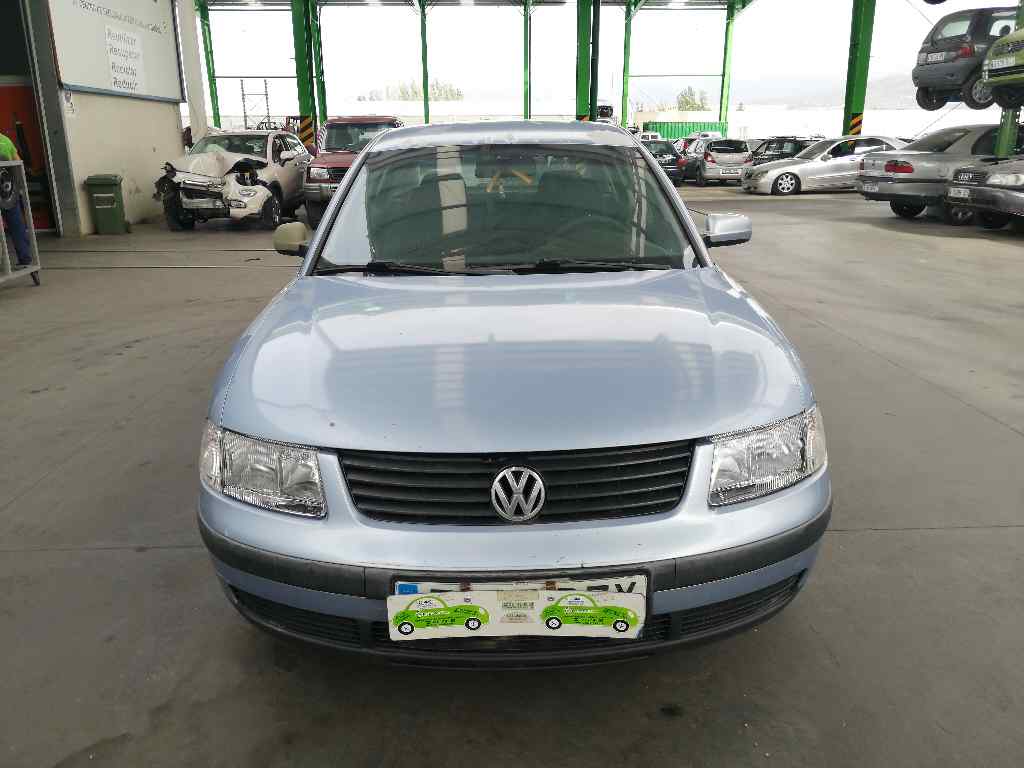 VOLKSWAGEN Passat B5 (1996-2005) Motorhűtő-ventilátor hűtője +6512000000 19762807