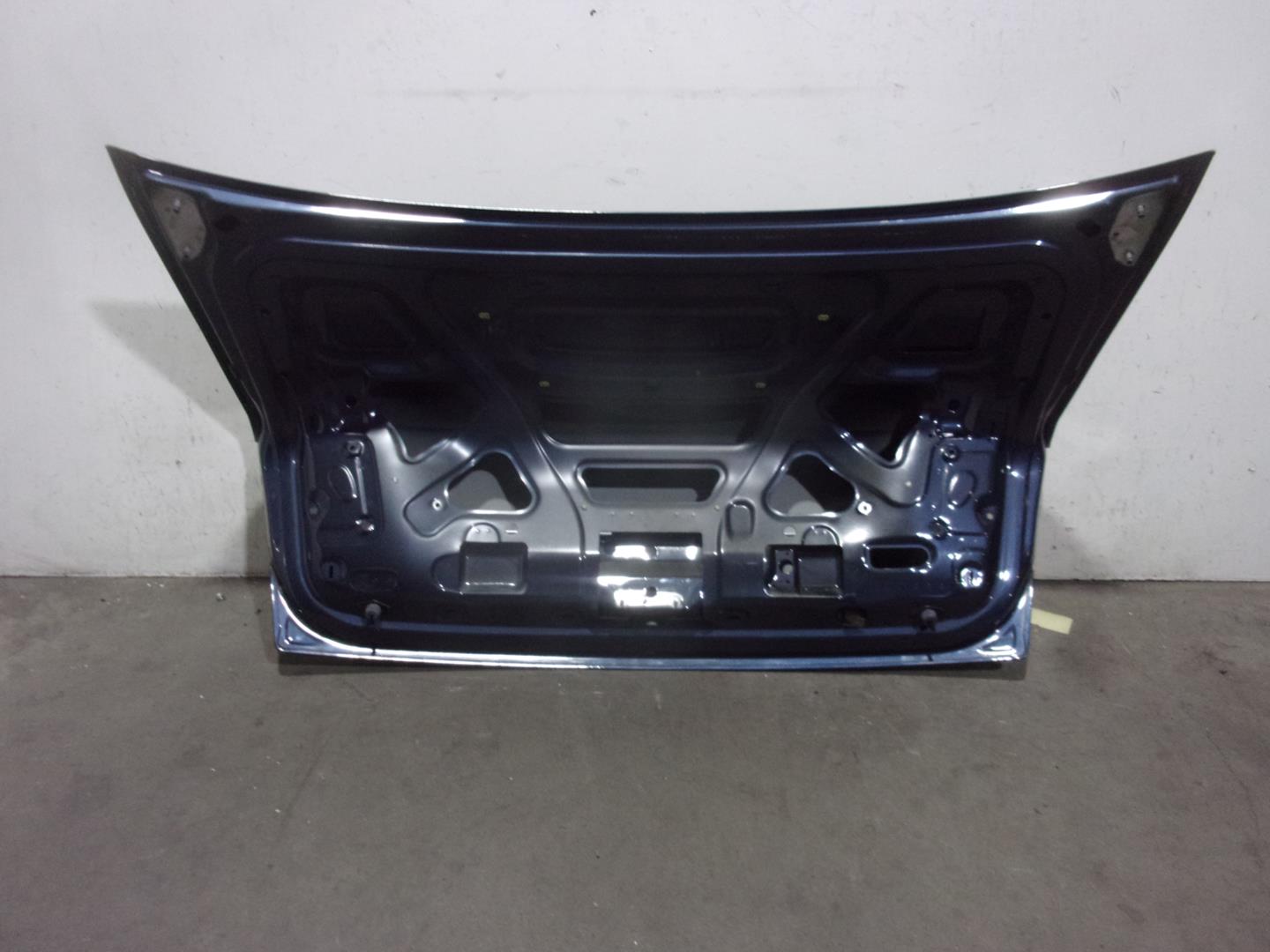 AUDI A8 D3/4E (2002-2010) Galinis dangtis 4E0827023A, AZULOSCURO, 4PUERTAS 23756215