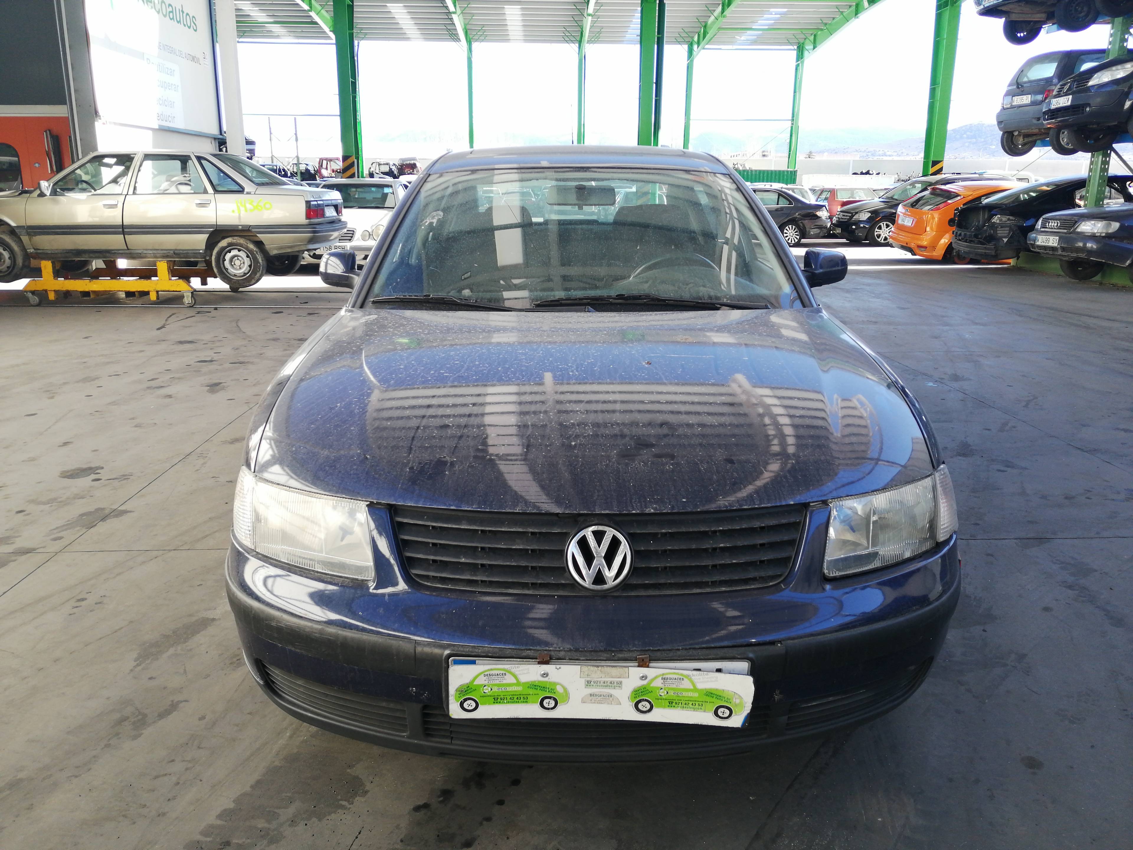 VOLKSWAGEN Passat B5 (1996-2005) Front Left Seatbelt CONPRETENSOR, 4PUERTAS, 3B1857705B+ 19775334